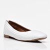 resm Beyaz Yaya Kadın Günlük Ayakkabı